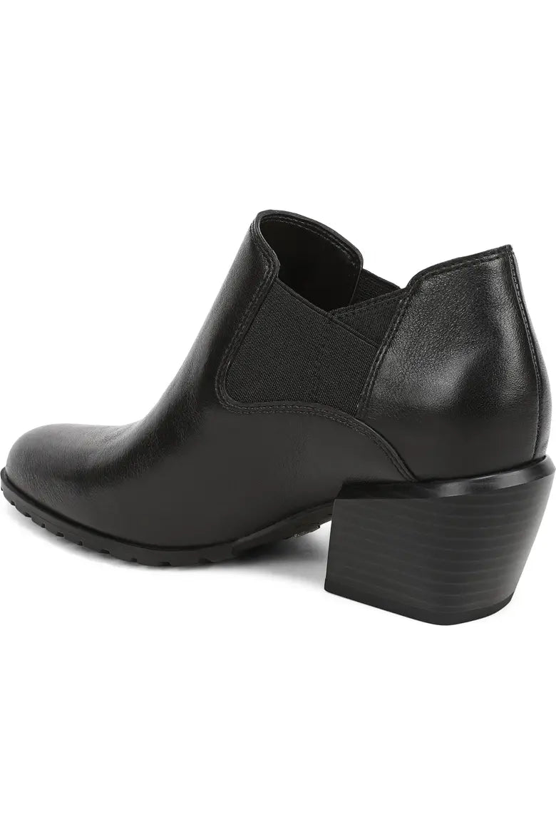 Wzrik Women's Bethany Leather Bootie